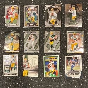 Panini Green & Gold Jordan Love Trading Card Lot